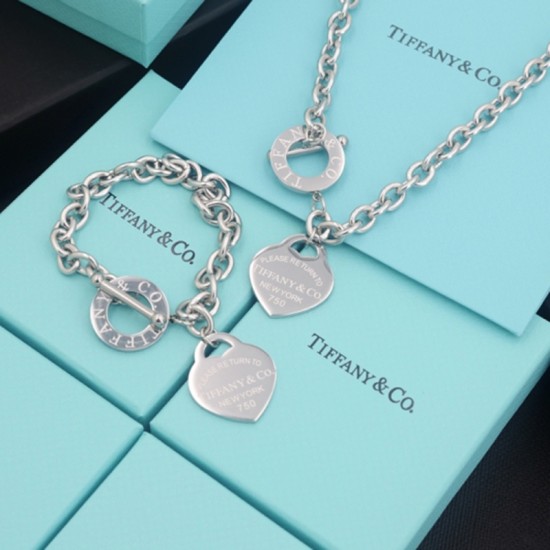 Please Return To Tiffany & Co New York 750 Heart Tag Toggle Bracelet Gold Silver Necklace Set