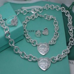 Women Fashion Tiffany Necklace Bracelet Ring Earring 4-in-1 Set