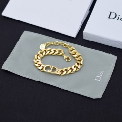 Christian Dior Cuban Chain Golden CD Letter And Round Dior Logo Tag Bracelet